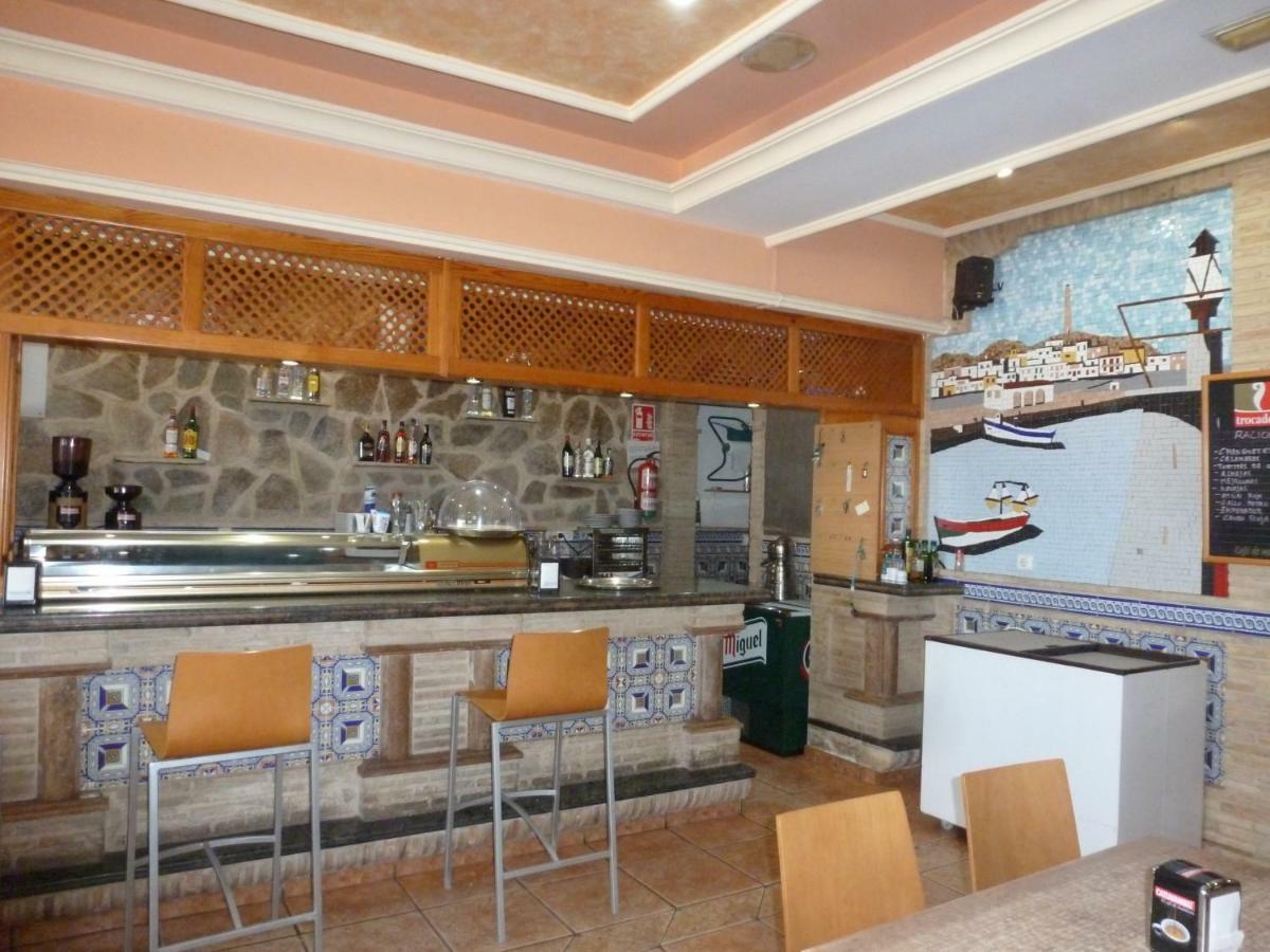 Hostal Cortes Garrucha Luaran gambar