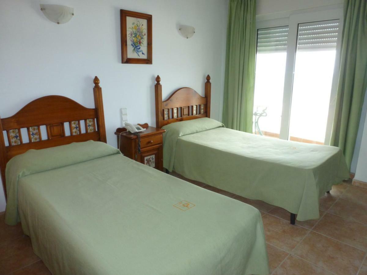Hostal Cortes Garrucha Luaran gambar